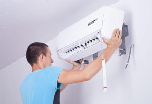 Common Mistakes Avoided When You Hire a Professional AC Installer